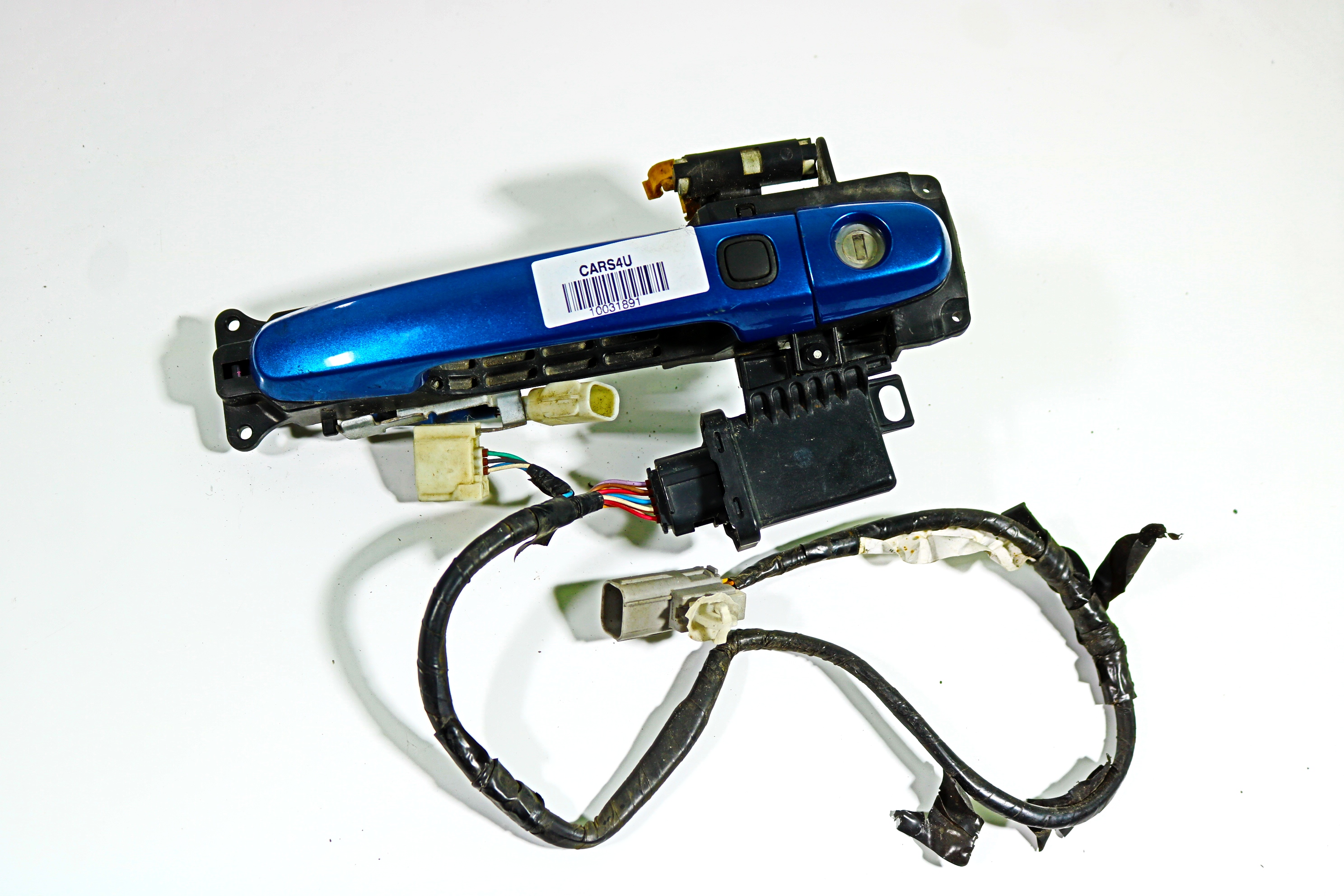 Преден ляв външна дръжка  с keyless entry