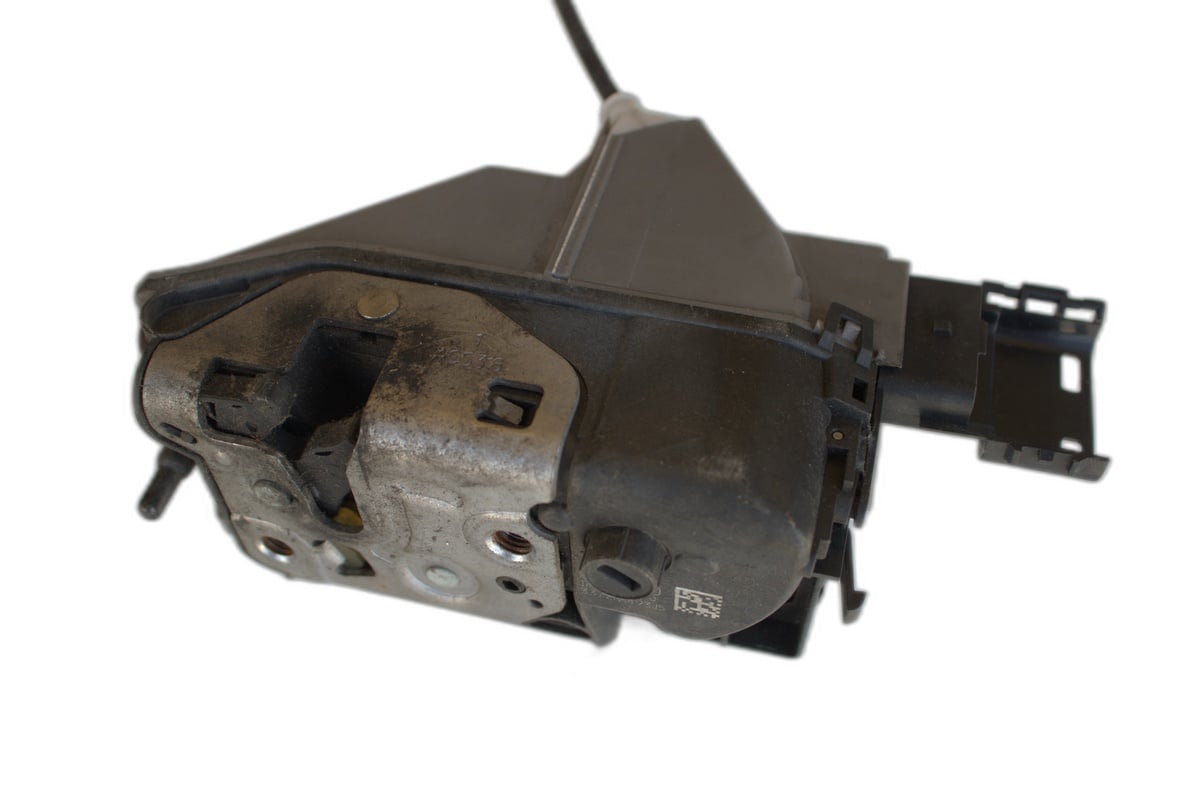 Задна лява брава врата