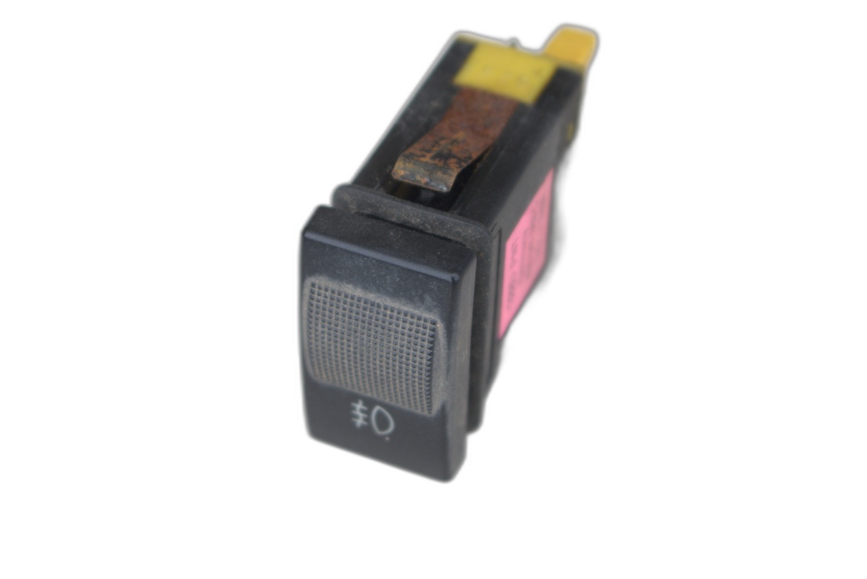 бутон задни светлини мъгла