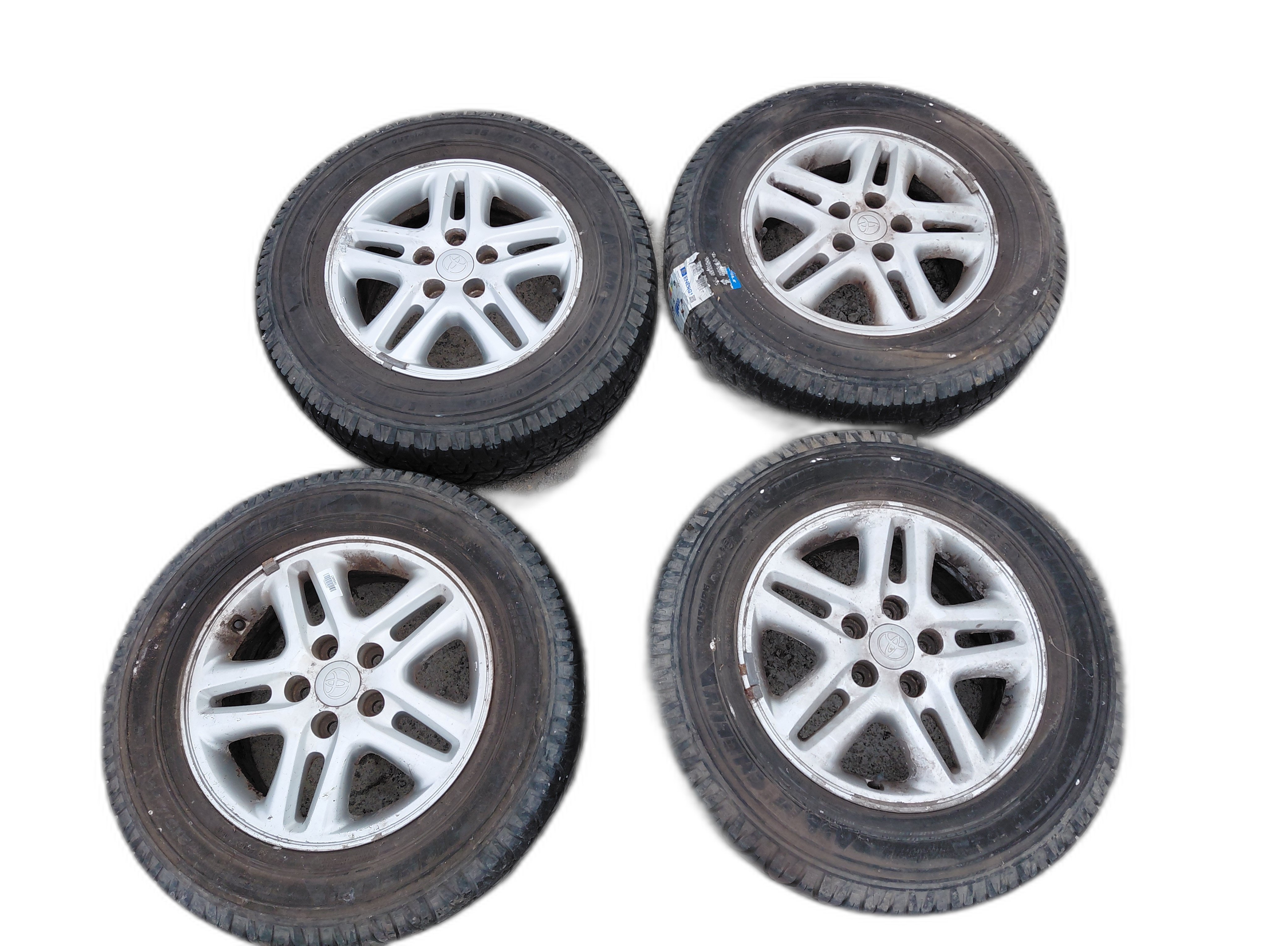 алуминиеви джанти с гуми