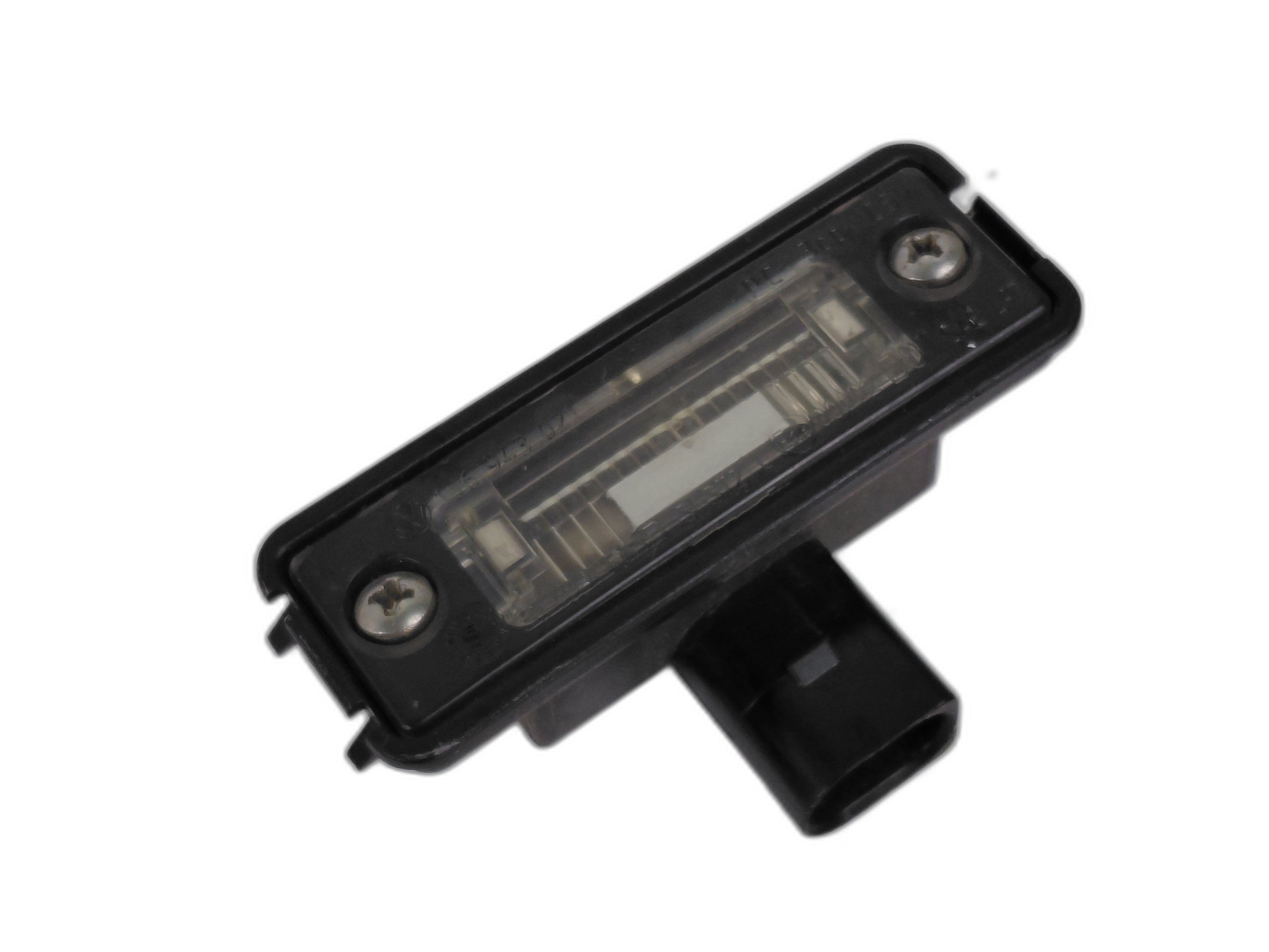 плафон заден номер