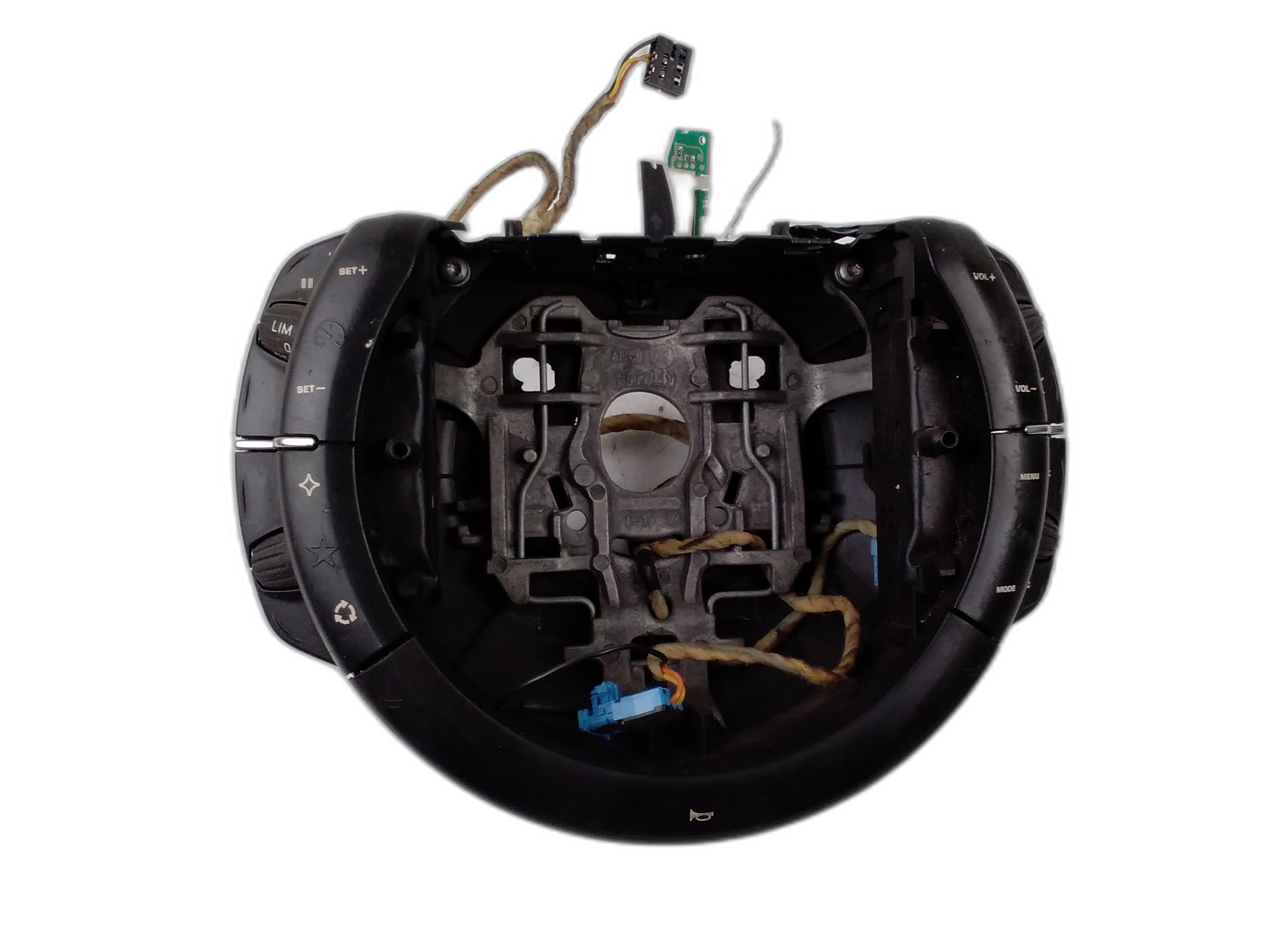 панел бутони волан