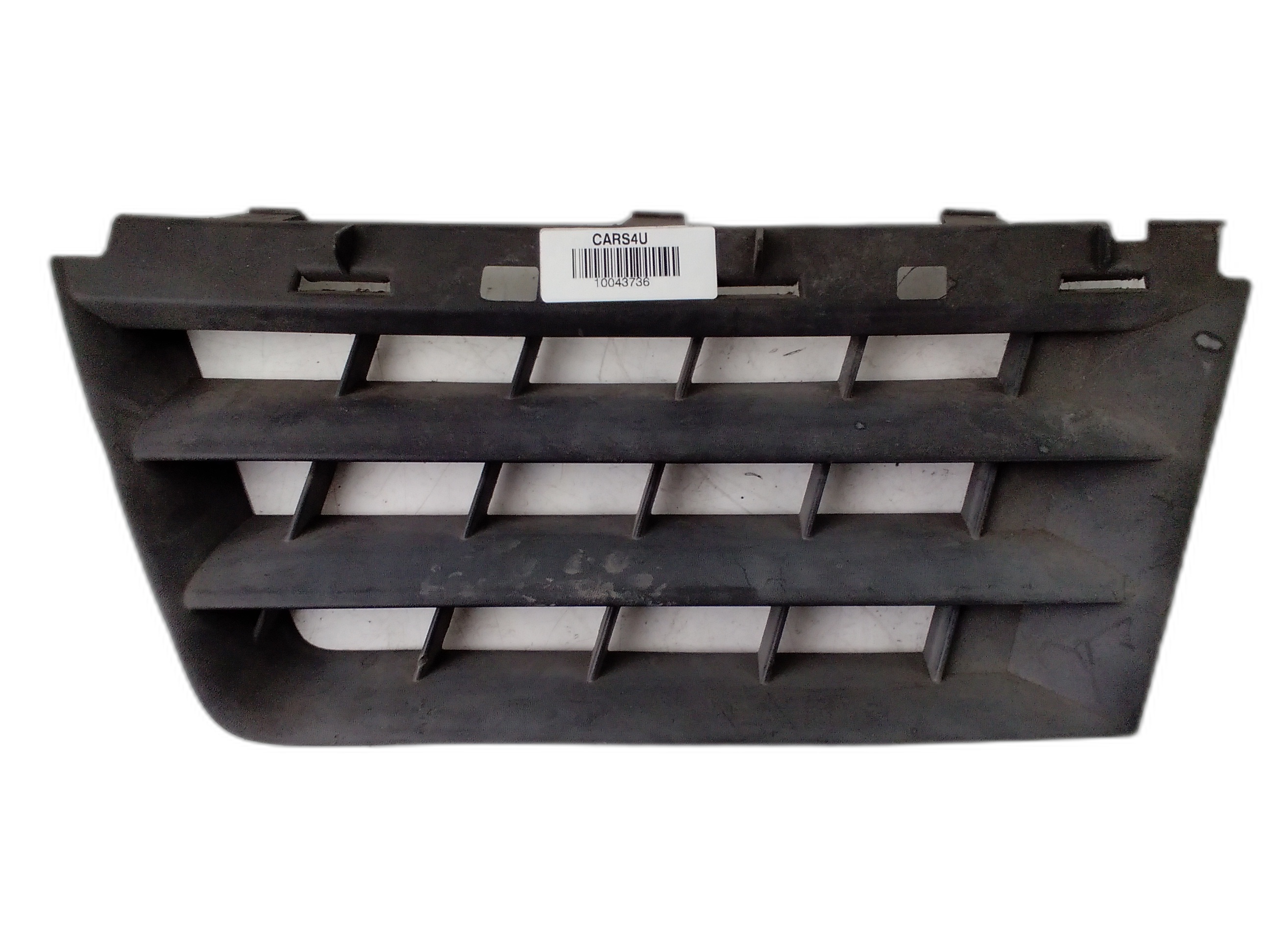 Лява решетка в предна броня