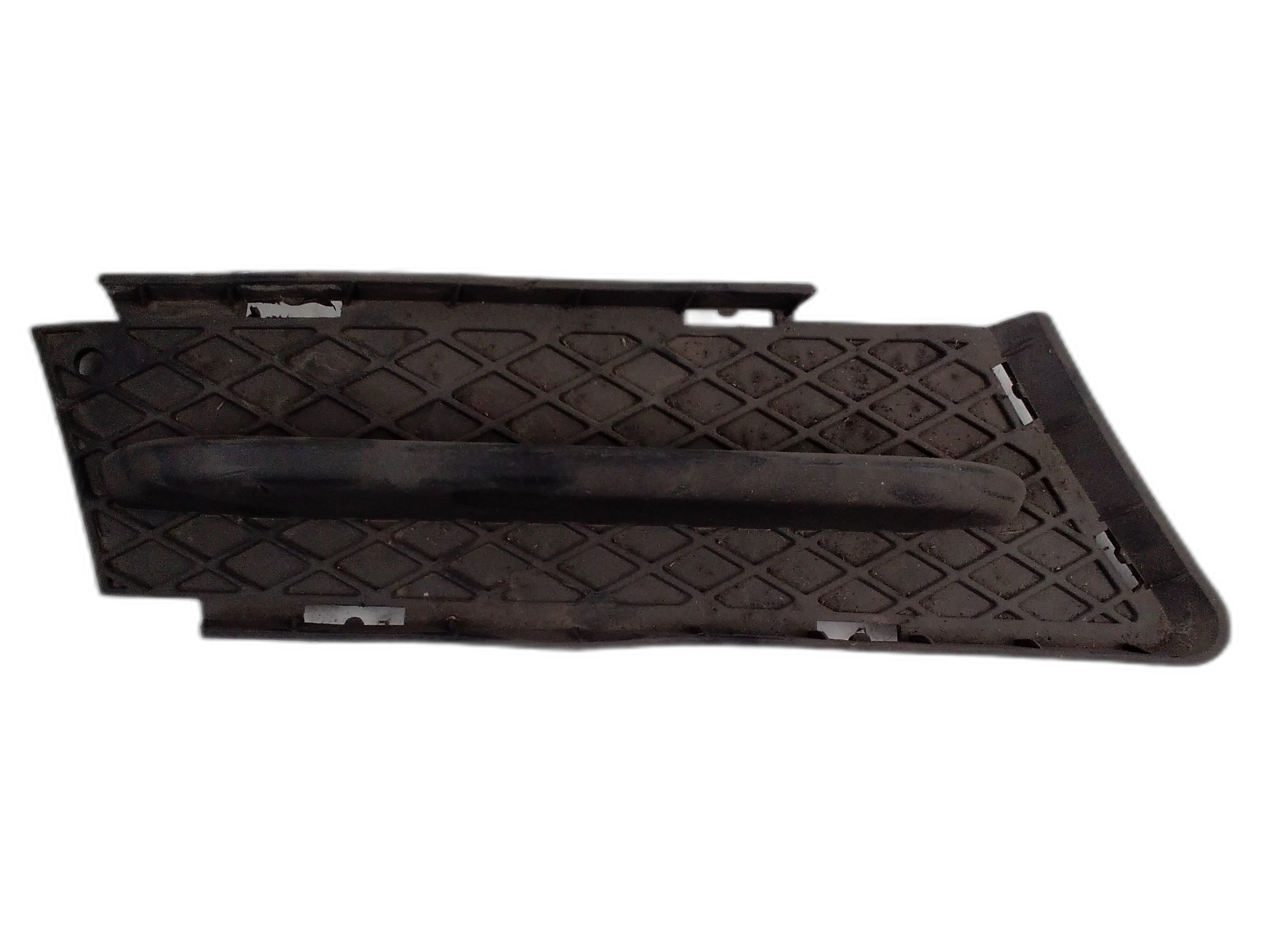 Дясна решетка в предна броня