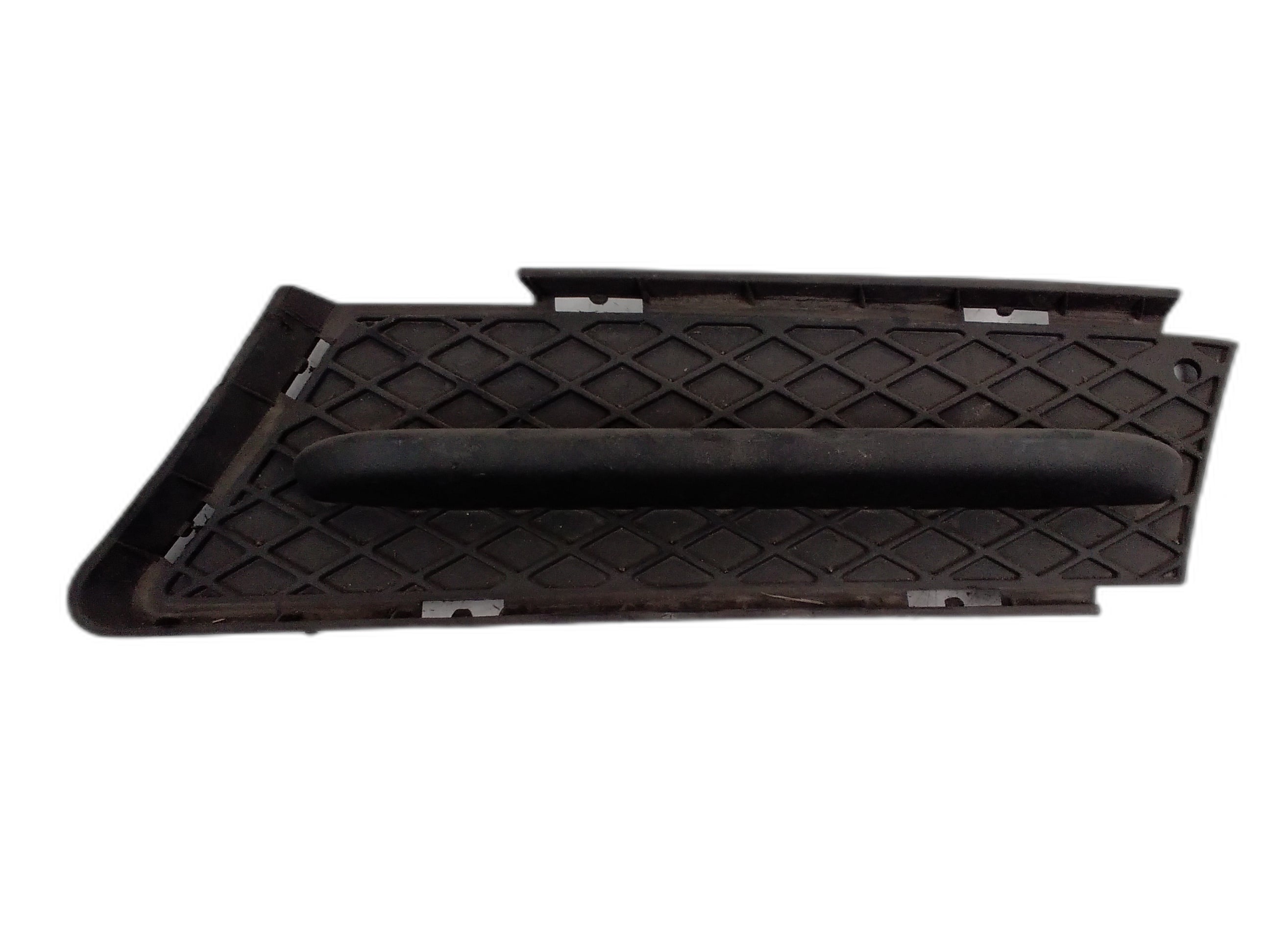 Лява решетка в предна броня