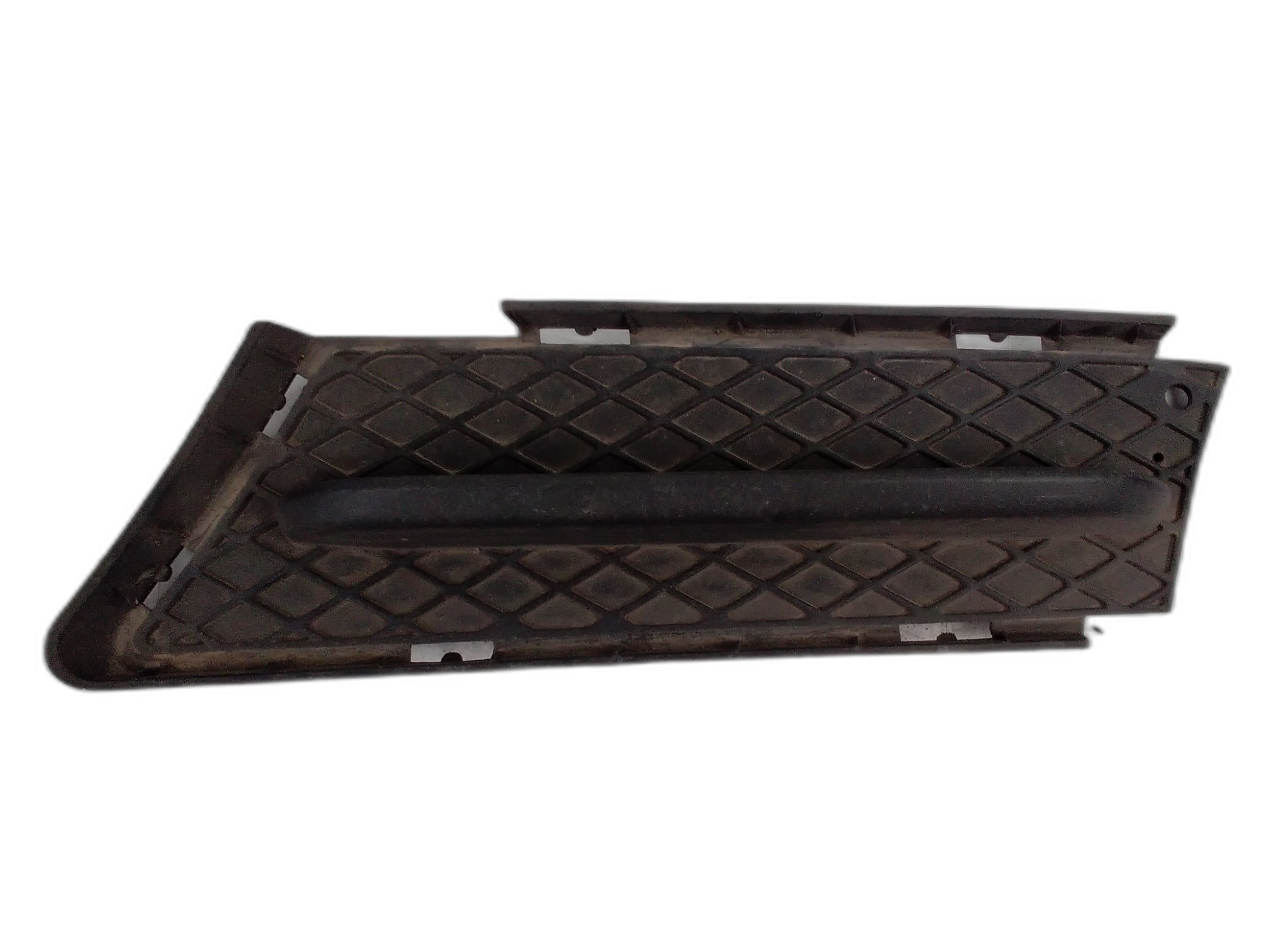 Лява решетка в предна броня