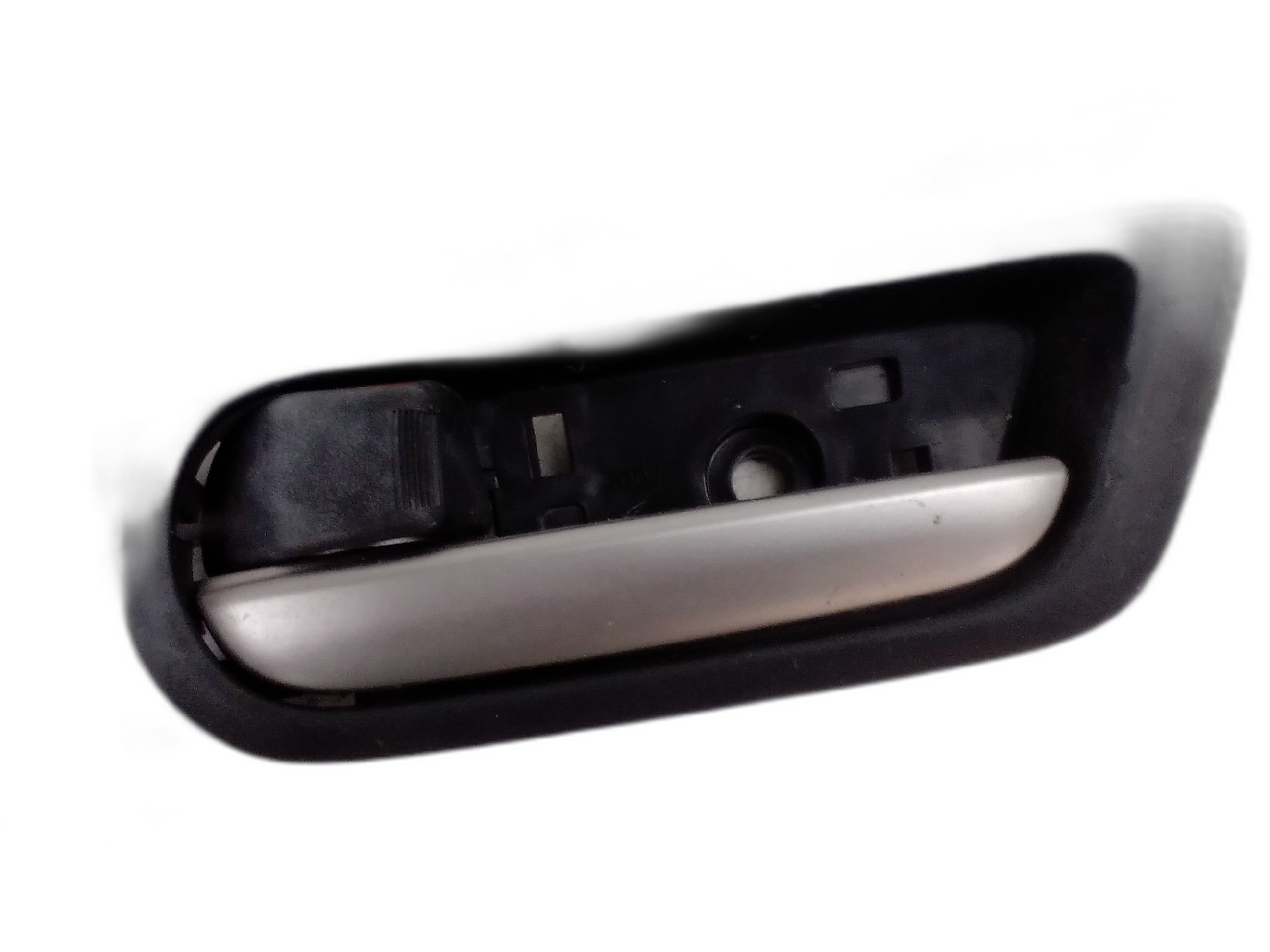 Предна лява вътрешна дръжка