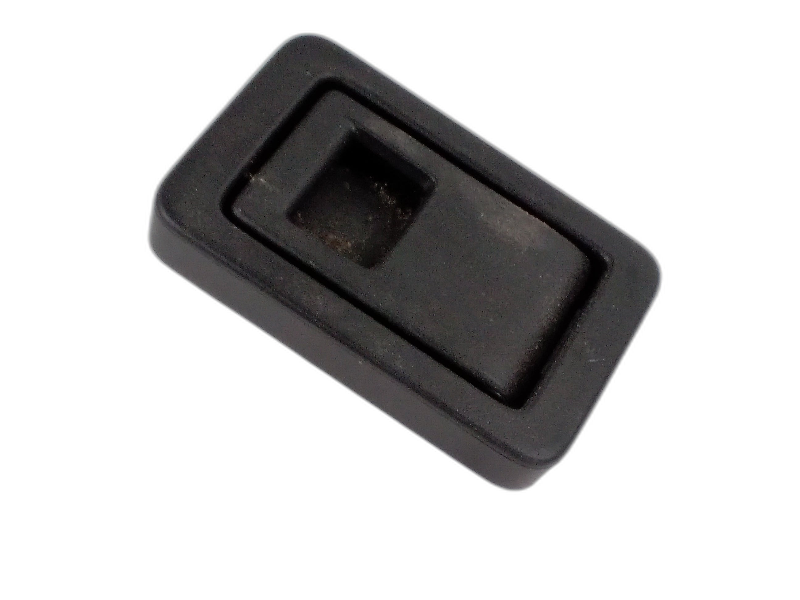 кука закрепване багаж