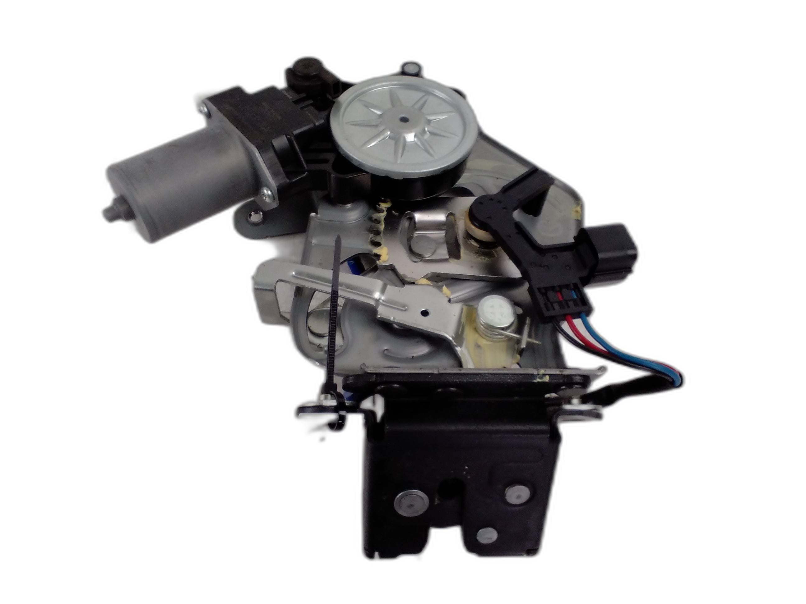 брава заден капак