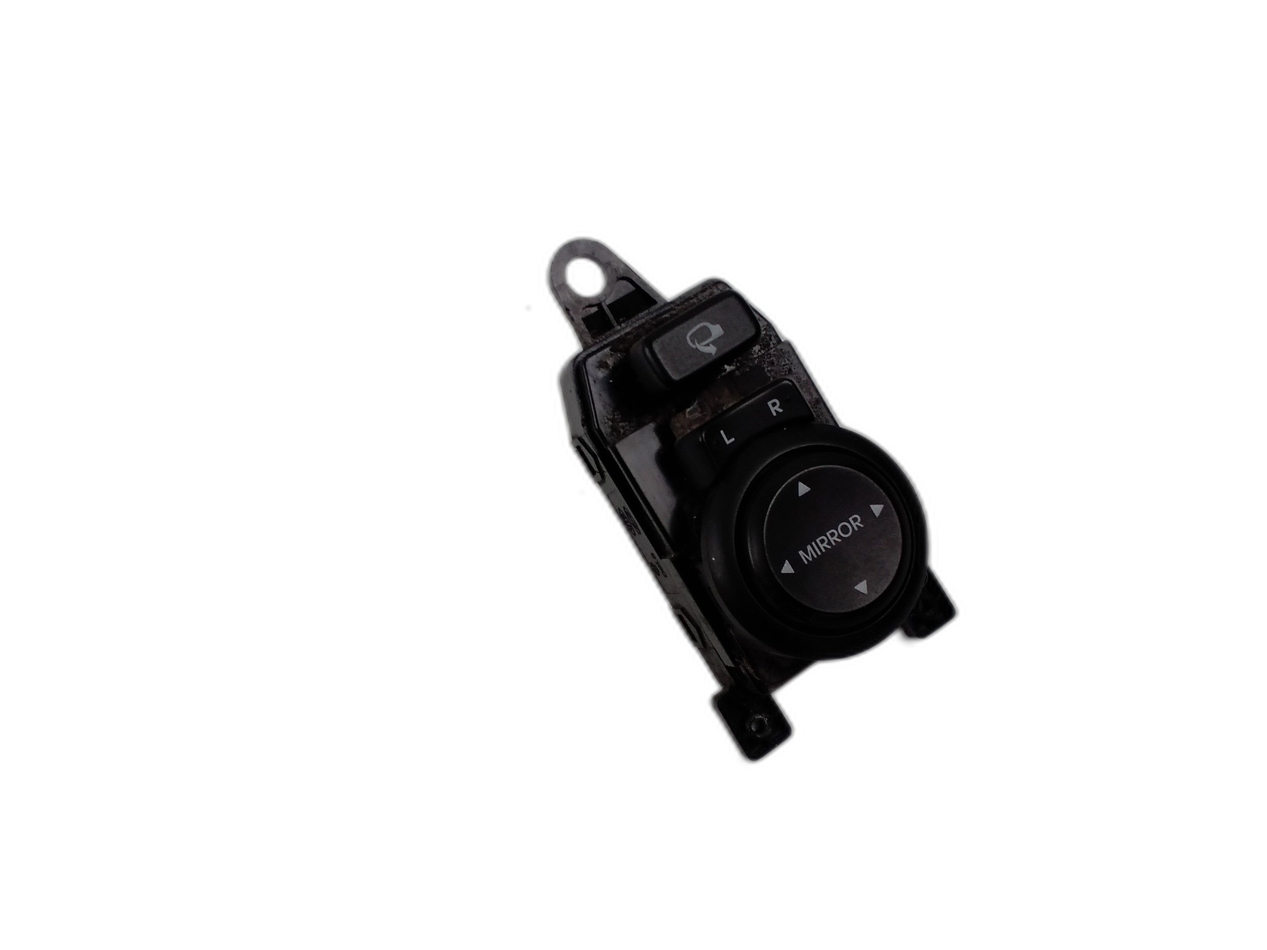 бутон регулиране огледала